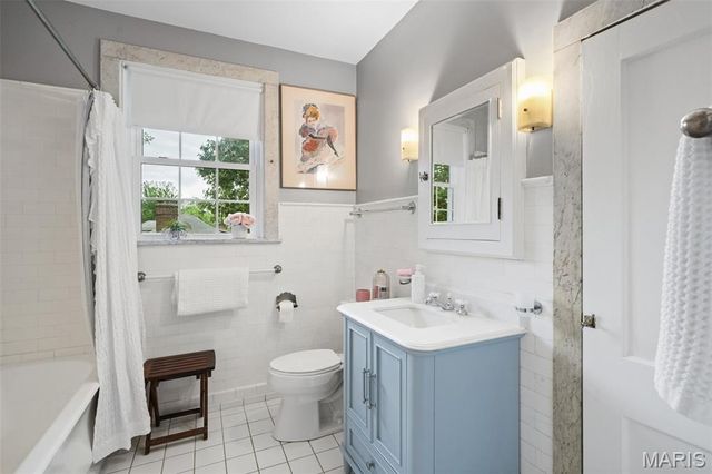 445 Algonquin Place, Webster Groves, MO 63119