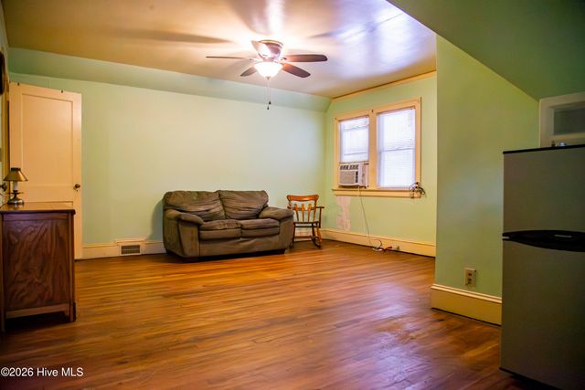 200 N Main Street, Candor, NC 27229