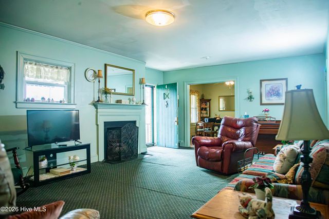 200 N Main Street, Candor, NC 27229