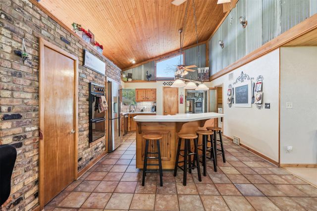 2803 County Road 145, Alvin, TX 77511
