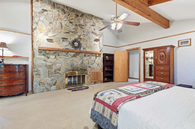 2803 County Road 145, Alvin, TX 77511