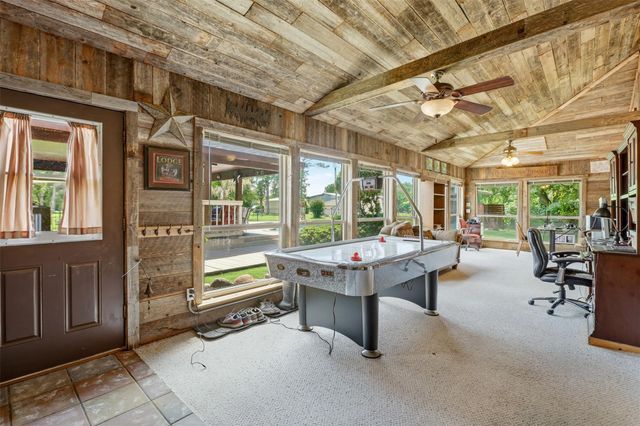 2803 County Road 145, Alvin, TX 77511