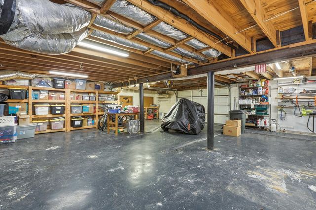 2803 County Road 145, Alvin, TX 77511
