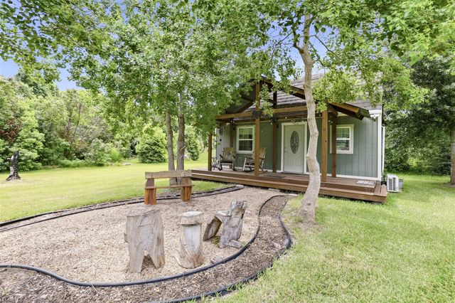2803 County Road 145, Alvin, TX 77511