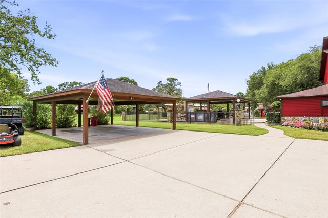 2803 County Road 145, Alvin, TX 77511
