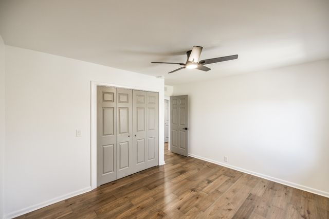 21 Vaughns Gap Rd Apt 55, Nashville, TN 37205