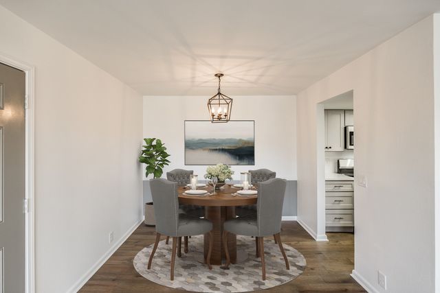 21 Vaughns Gap Rd Apt 55, Nashville, TN 37205