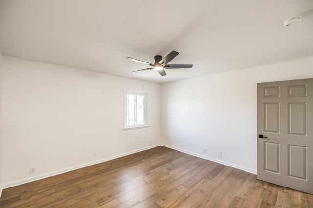 21 Vaughns Gap Rd Apt 55, Nashville, TN 37205