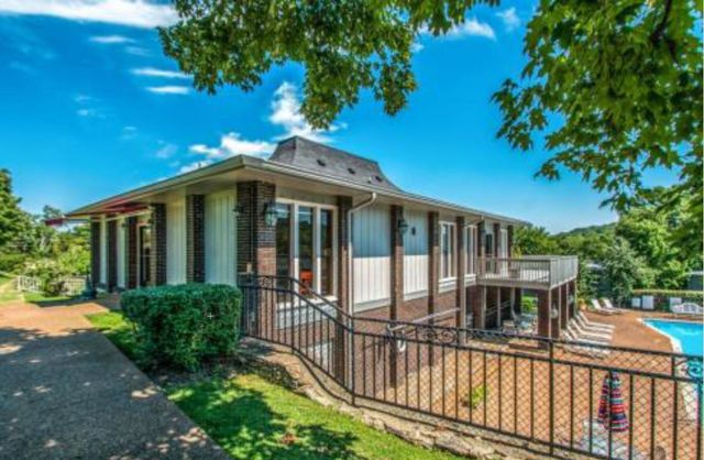 21 Vaughns Gap Rd Apt 55, Nashville, TN 37205