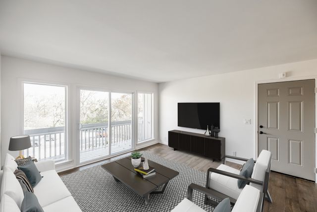 21 Vaughns Gap Rd Apt 55, Nashville, TN 37205