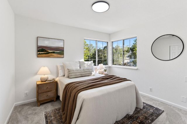 1308 Farragut Cir, Davis, CA 95618