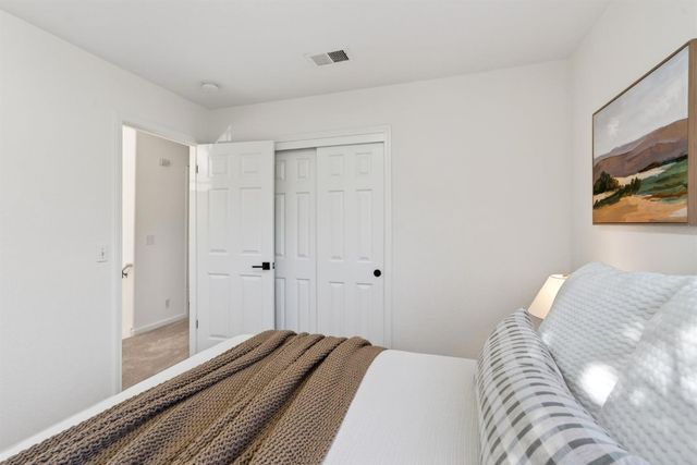 1308 Farragut Cir, Davis, CA 95618