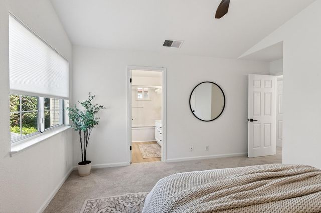 1308 Farragut Cir, Davis, CA 95618