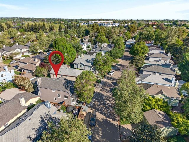 1308 Farragut Cir, Davis, CA 95618