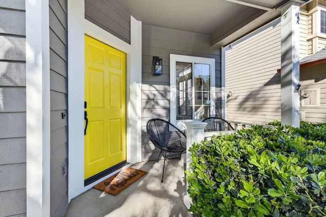 1308 Farragut Cir, Davis, CA 95618