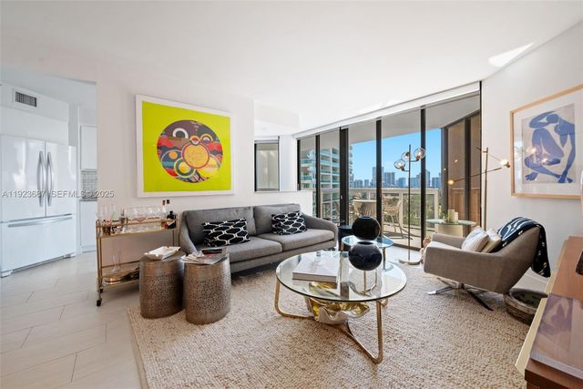 20185 E Country Club Dr 904, Aventura, FL 33180