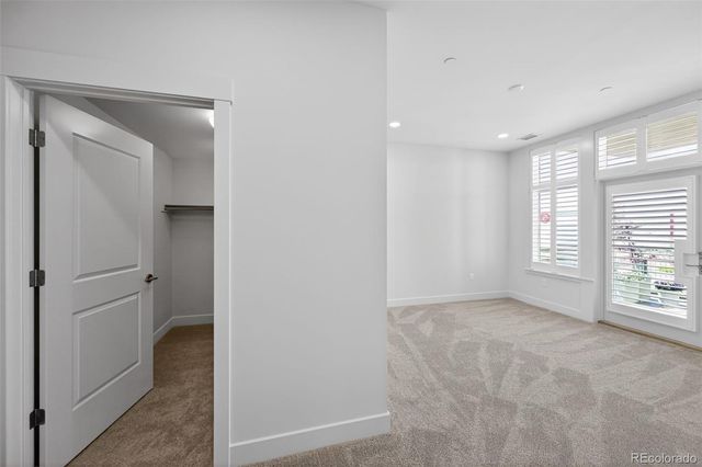 7220 W Bonfils Lane 302, Lakewood, CO 80226