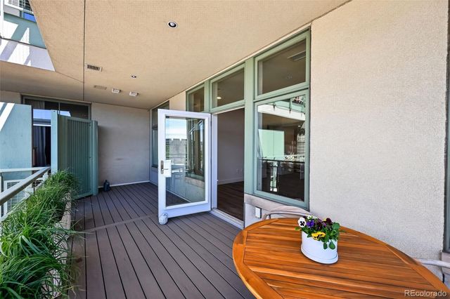 7220 W Bonfils Lane 302, Lakewood, CO 80226