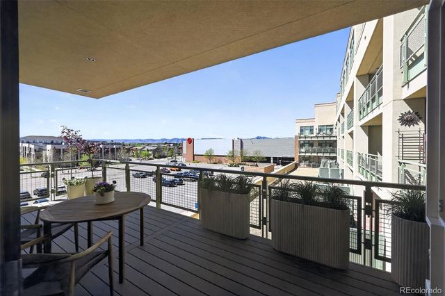 7220 W Bonfils Lane 302, Lakewood, CO 80226