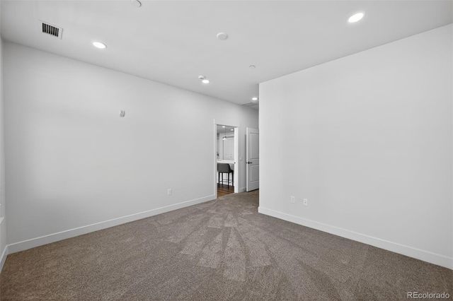 7220 W Bonfils Lane 302, Lakewood, CO 80226