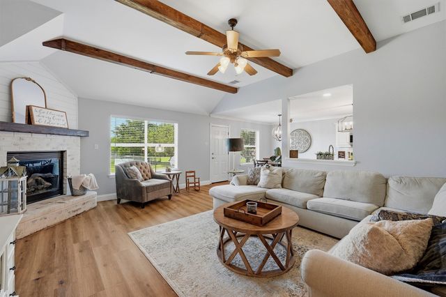 102 Brittany Drive, Fate, TX 75189