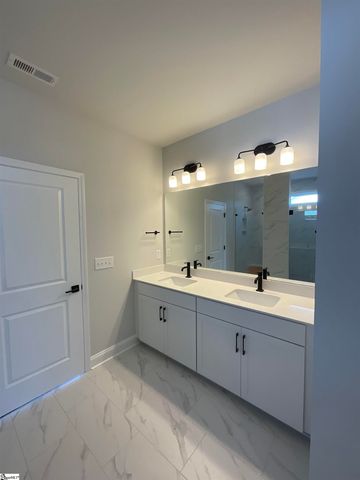 403 Rustic Outland Drive, Simpsonville, SC 29681
