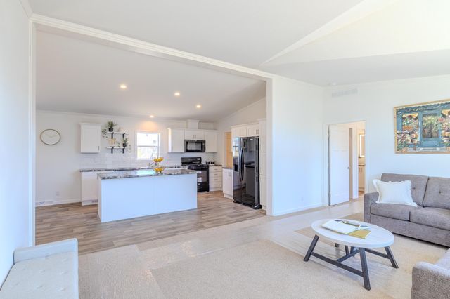 25629 Smokey Hollow Drive, Helga Twp, MN 56461