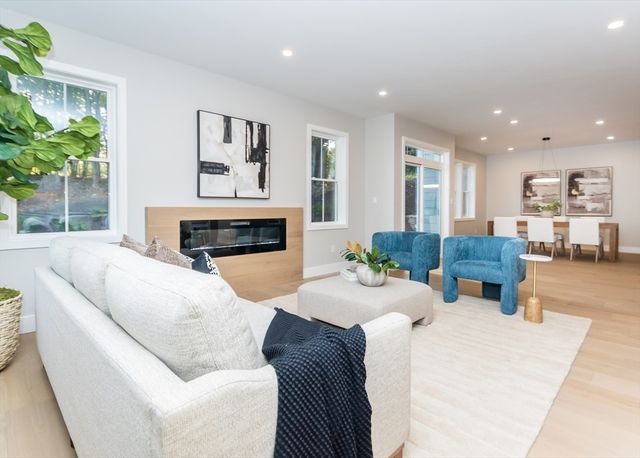22 Irene Circle, Waltham, MA 02453