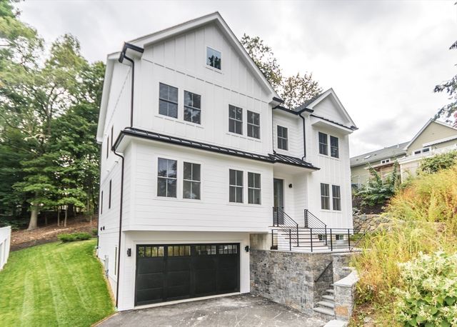 22 Irene Circle, Waltham, MA 02453