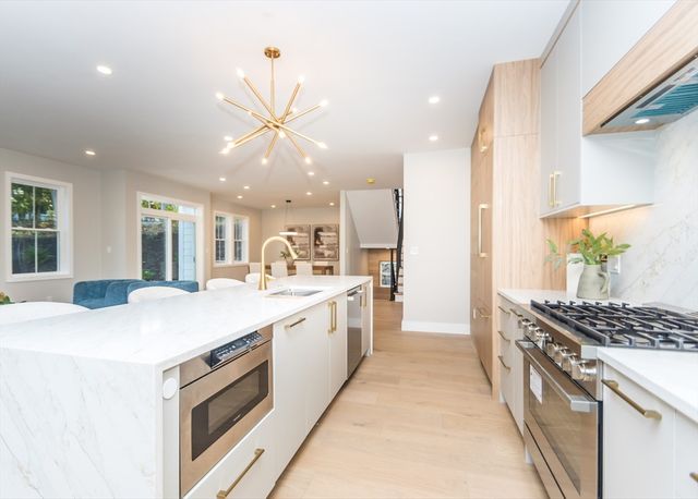 22 Irene Circle, Waltham, MA 02453