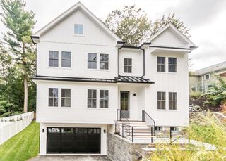 22 Irene Circle, Waltham, MA 02453