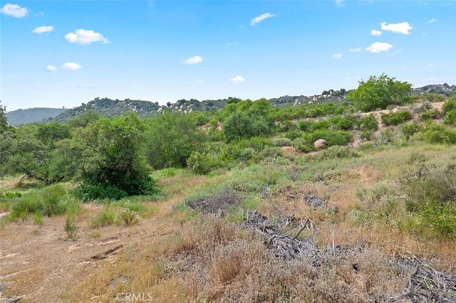 5 Calle Nublosa, Murrieta, CA 92562