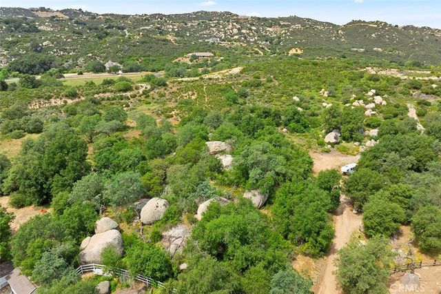 5 Calle Nublosa, Murrieta, CA 92562