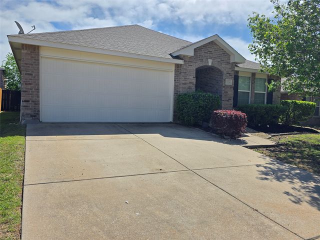 9028 Navigation Drive, Fort Worth, TX 76179