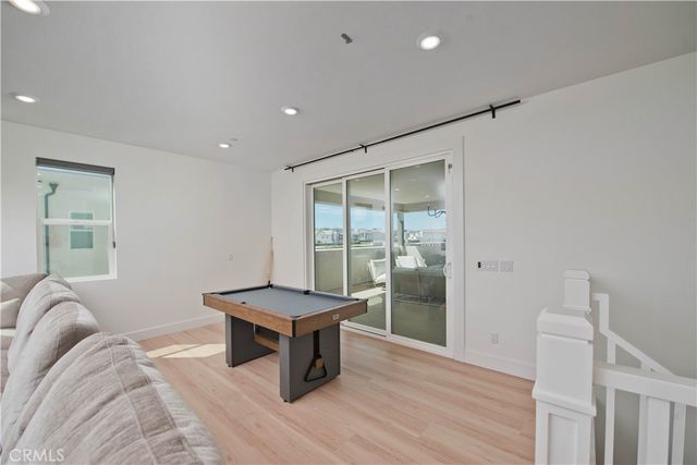 27533 Golden Currant Place, Valencia, CA 91381
