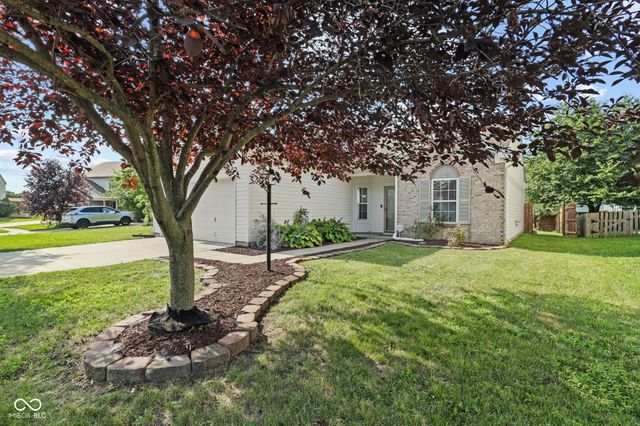 12225 Outside Trail Court, Noblesville, IN 46060