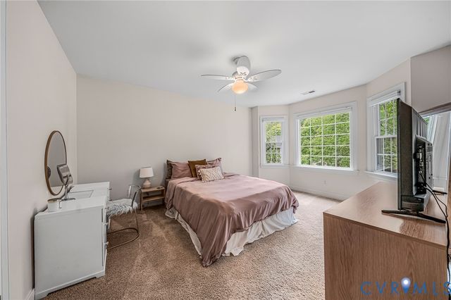 10081 Amelia Manor Ct, Hanover, VA 23116