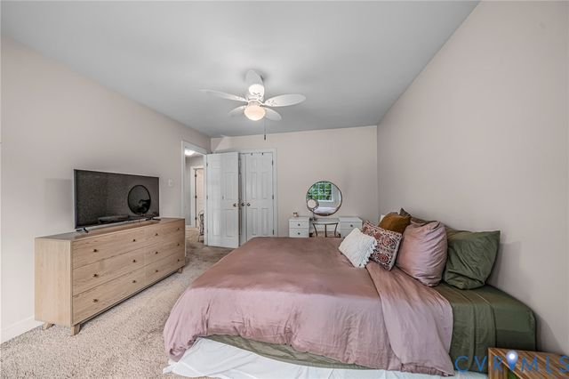 10081 Amelia Manor Ct, Hanover, VA 23116