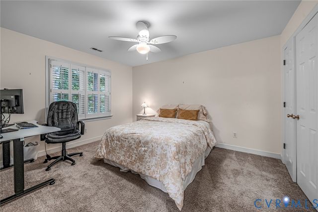 10081 Amelia Manor Ct, Hanover, VA 23116