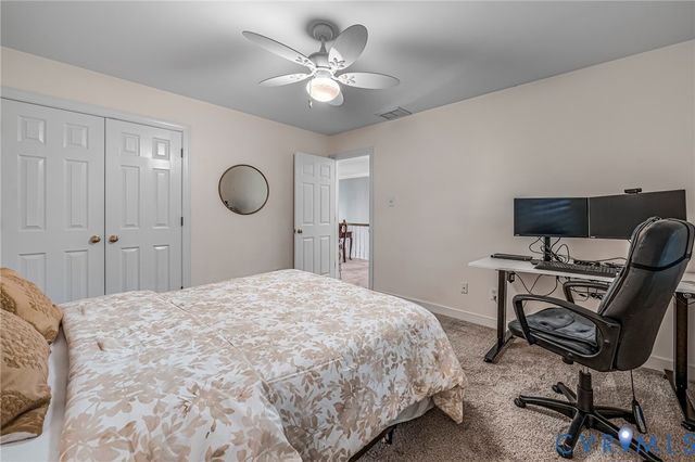10081 Amelia Manor Ct, Hanover, VA 23116