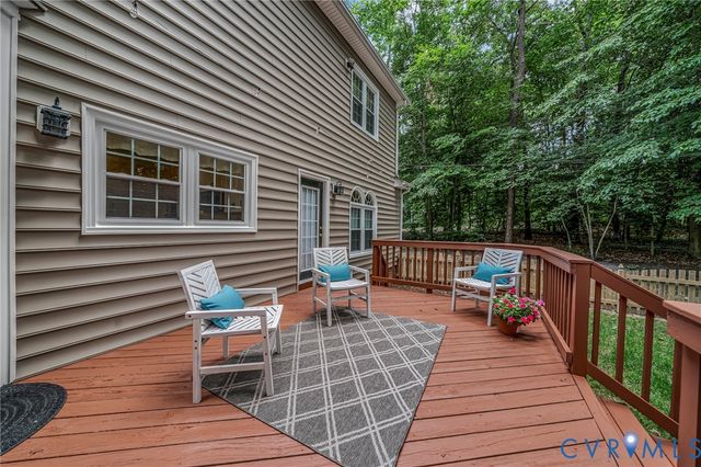 10081 Amelia Manor Ct, Hanover, VA 23116