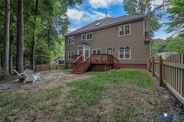 10081 Amelia Manor Ct, Hanover, VA 23116