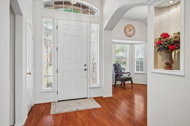 1537 Bosque Drive, Carrollton, TX 75010