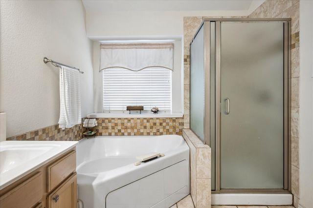 1537 Bosque Drive, Carrollton, TX 75010