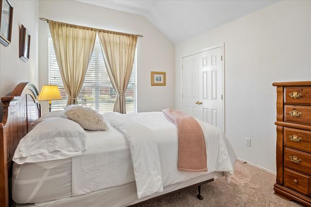 1537 Bosque Drive, Carrollton, TX 75010