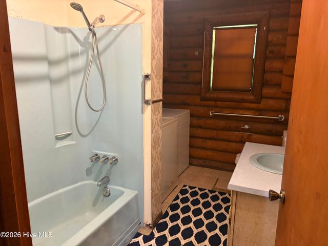 913 Franks Creek Road, Robbinsville, NC 28771