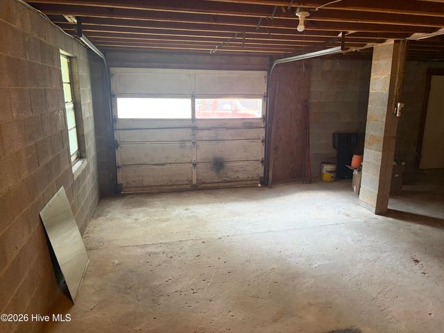 913 Franks Creek Road, Robbinsville, NC 28771