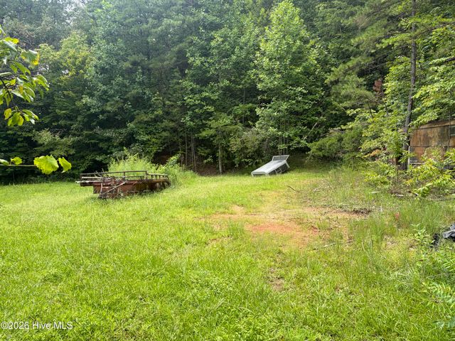 913 Franks Creek Road, Robbinsville, NC 28771