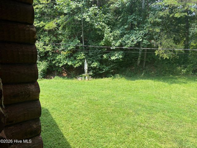 913 Franks Creek Road, Robbinsville, NC 28771