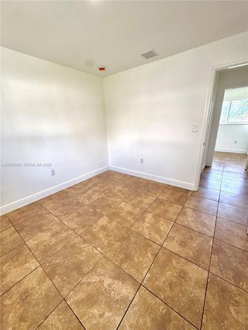 1968 NW 4th Court 323, Miami, FL 33136